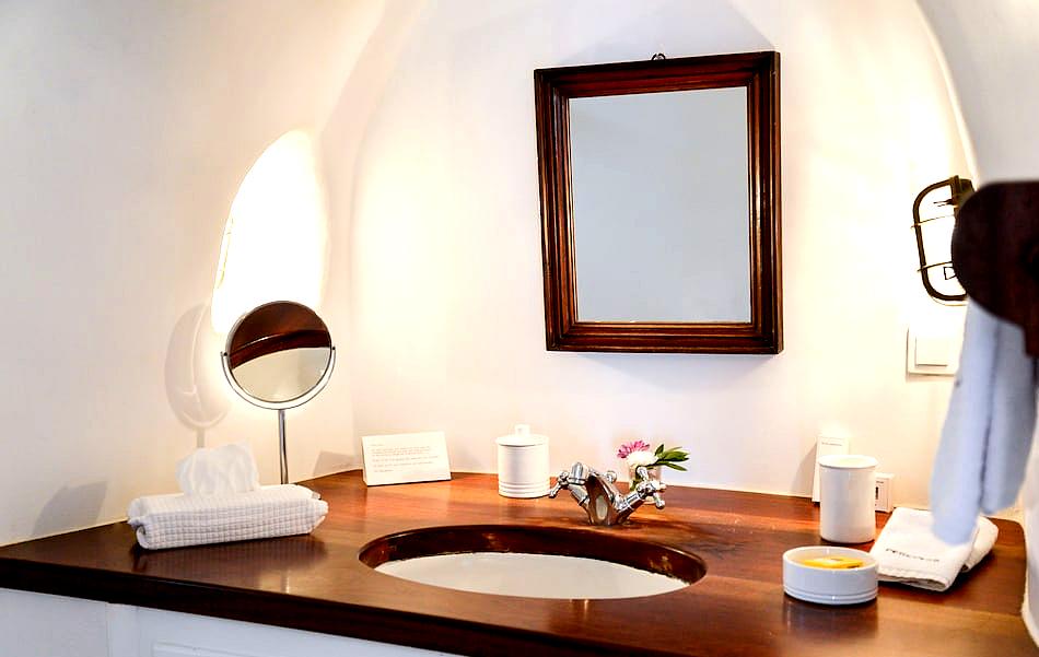 Perivolas Lifestyle Houses